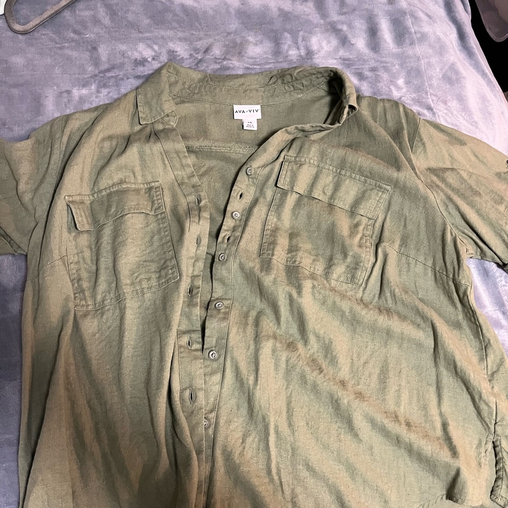 Ava & Viv Green Button Down Shirt Lightweight Cotton